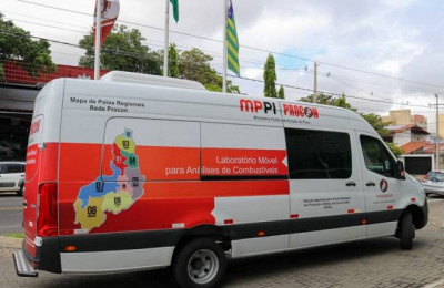 Procon/MPPI ganha laboratório móvel para análise do combustível vendido no Piauí